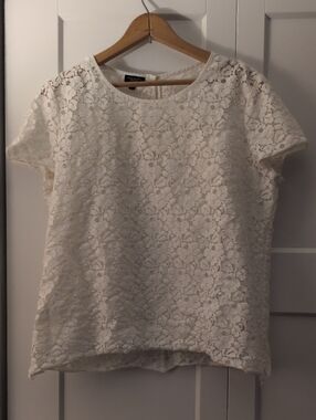 Talbots Cream Floral Lace Short Sleeve Blouse With Built In Tank